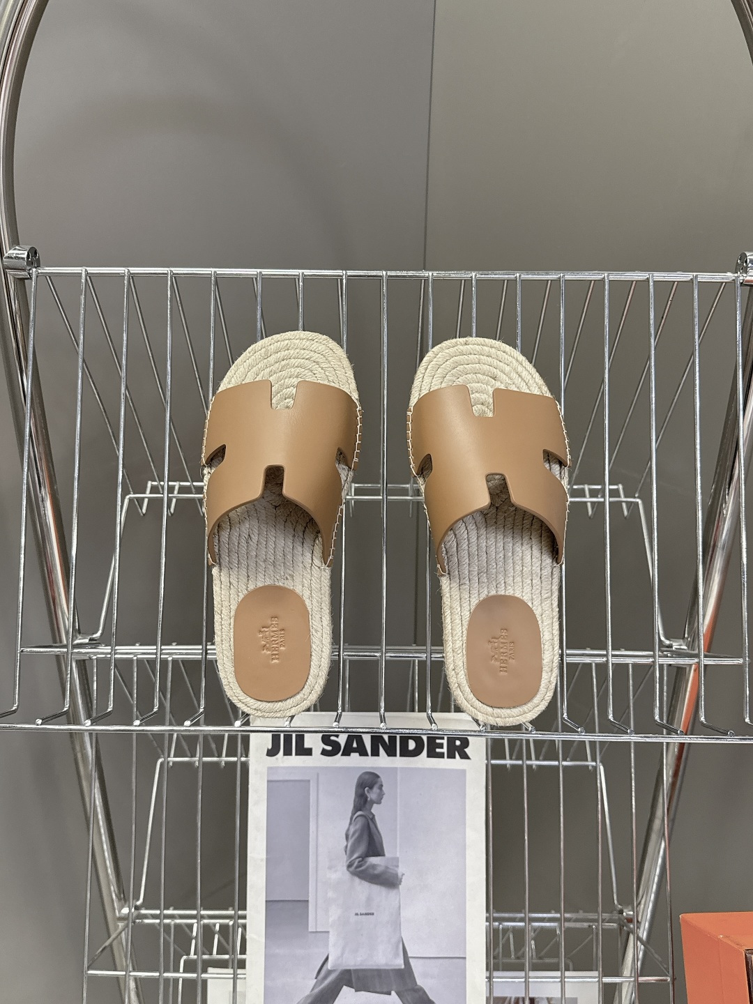 HERMES爱马仕春夏最新情侣款Antigua草编鞋 H拖鞋 超多明星网红种草 夏天必备 麂皮山羊皮草编