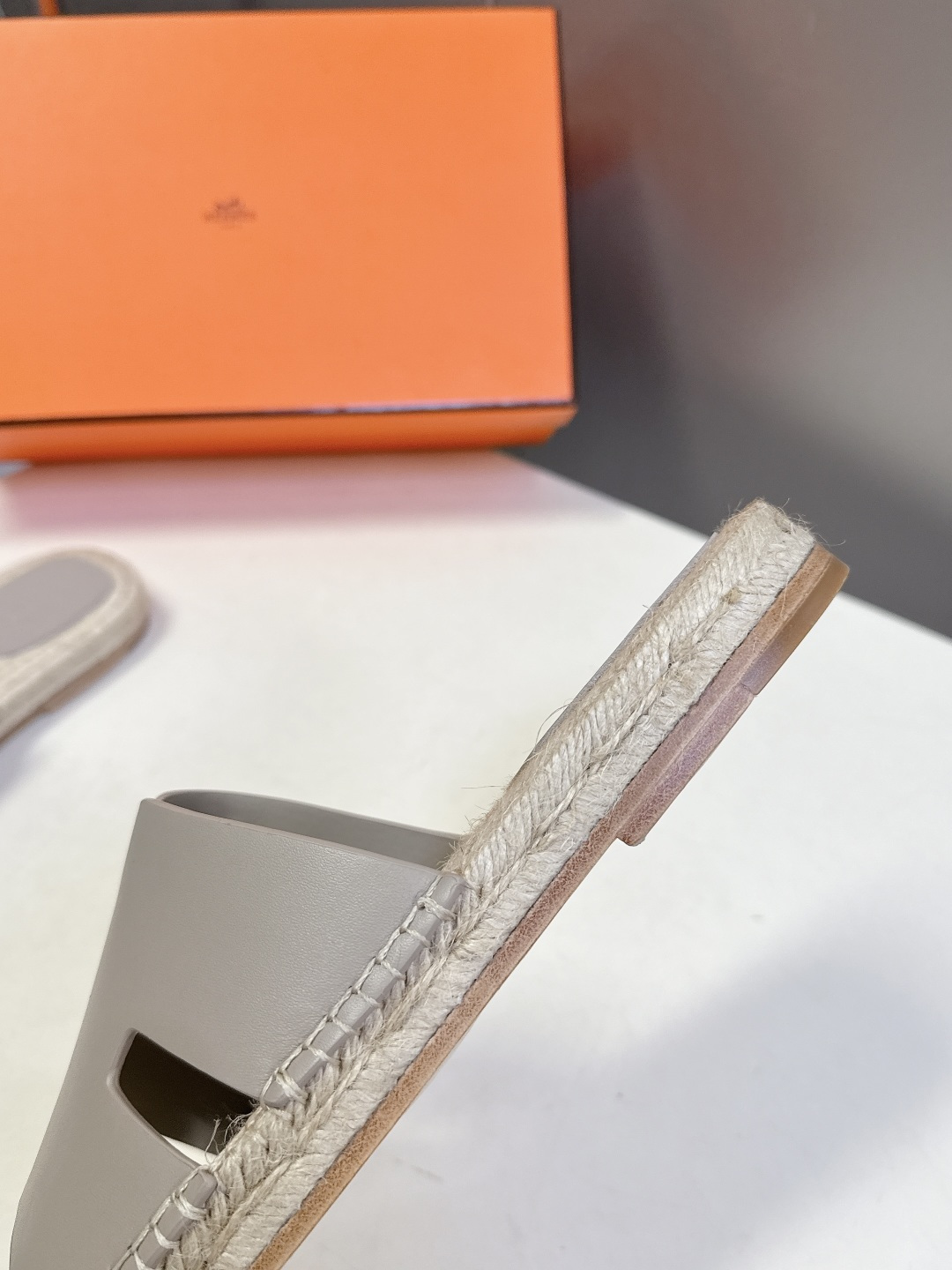 HERMES爱马仕春夏最新情侣款Antigua草编鞋 H拖鞋 超多明星网红种草 夏天必备 麂皮山羊皮草编