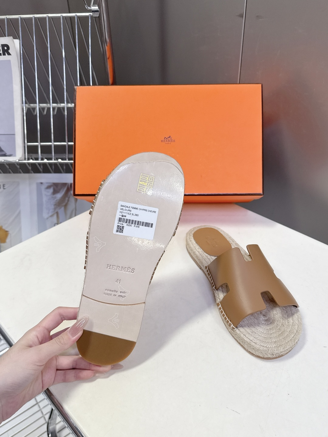 HERMES爱马仕春夏最新情侣款Antigua草编鞋 H拖鞋 超多明星网红种草 夏天必备 麂皮山羊皮草编