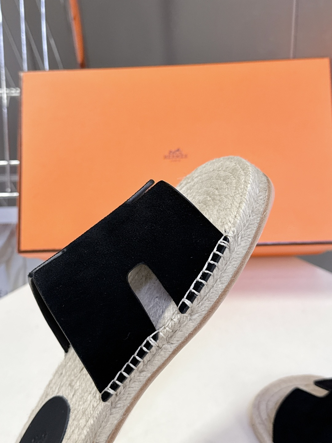 HERMES爱马仕春夏最新情侣款Antigua草编鞋 H拖鞋 超多明星网红种草 夏天必备 麂皮山羊皮草编