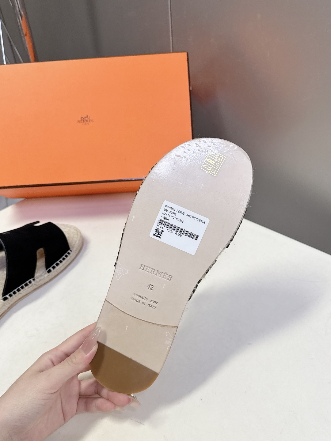 HERMES爱马仕春夏最新情侣款Antigua草编鞋 H拖鞋 超多明星网红种草 夏天必备 麂皮山羊皮草编