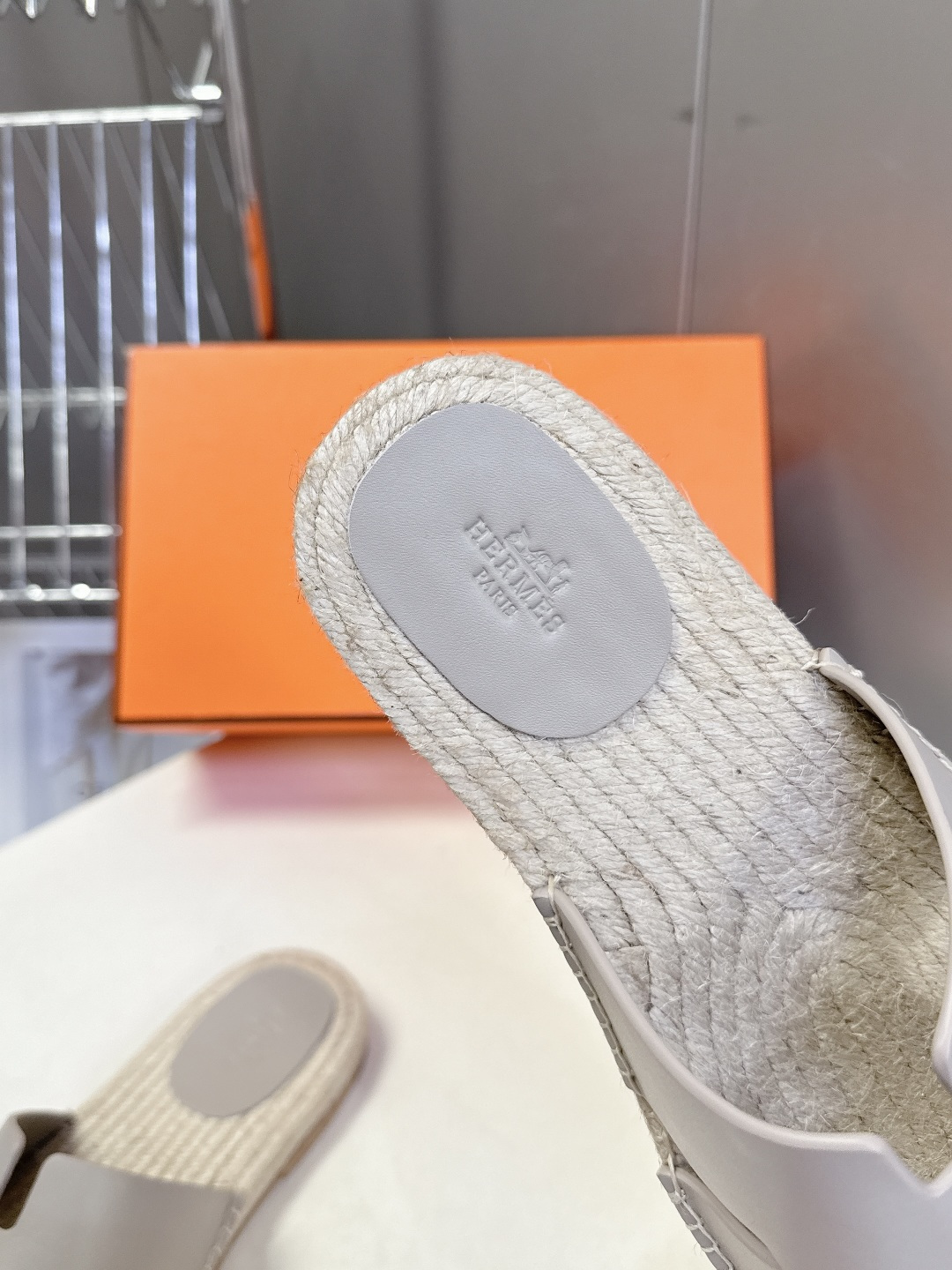 HERMES爱马仕春夏最新情侣款Antigua草编鞋 H拖鞋 超多明星网红种草 夏天必备 麂皮山羊皮草编