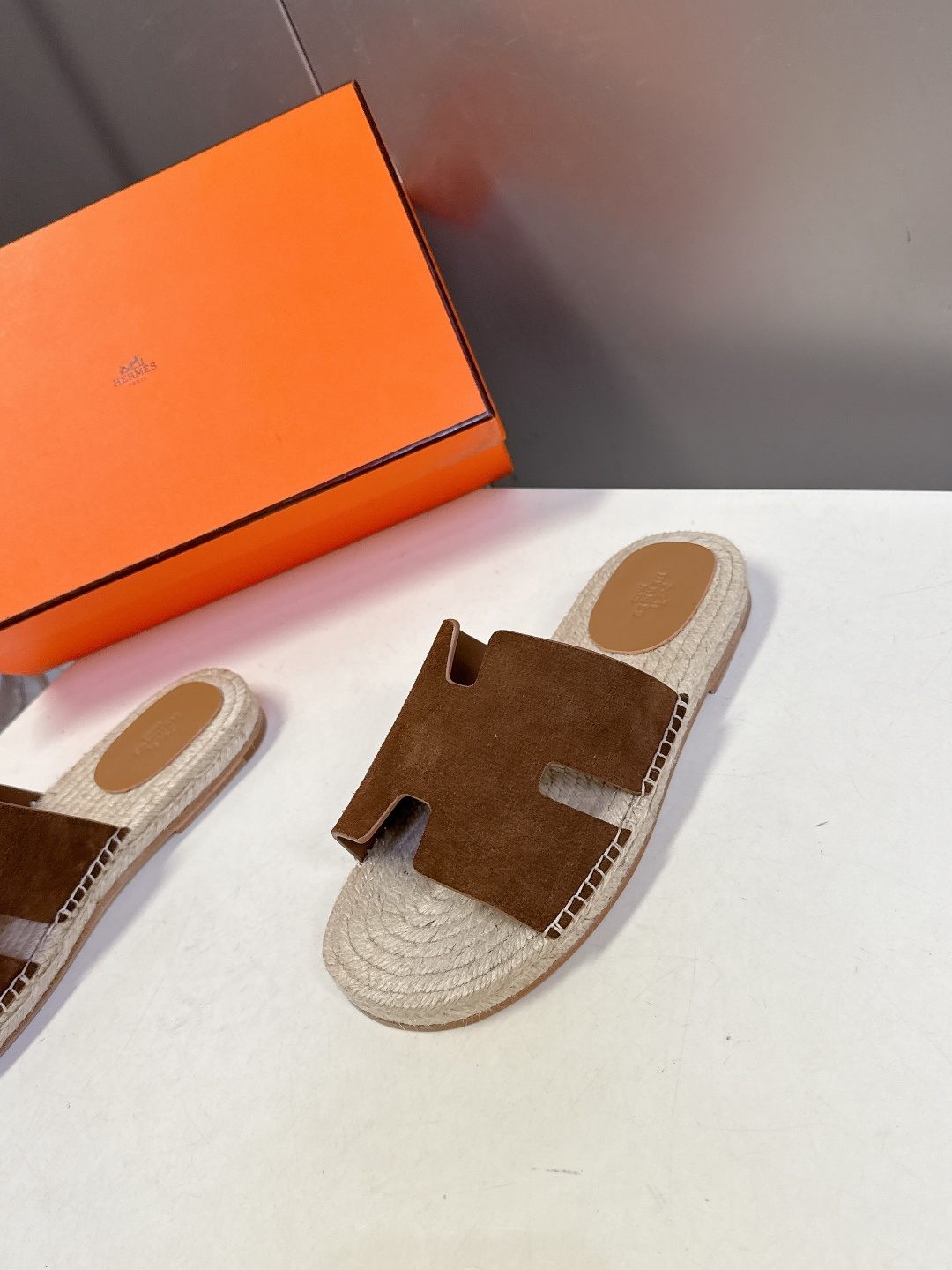 HERMES爱马仕春夏最新情侣款Antigua草编鞋 H拖鞋 超多明星网红种草 夏天必备 麂皮山羊皮草编