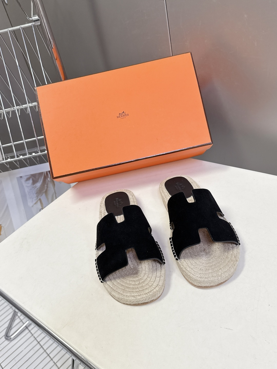 HERMES爱马仕春夏最新情侣款Antigua草编鞋 H拖鞋 超多明星网红种草 夏天必备 麂皮山羊皮草编