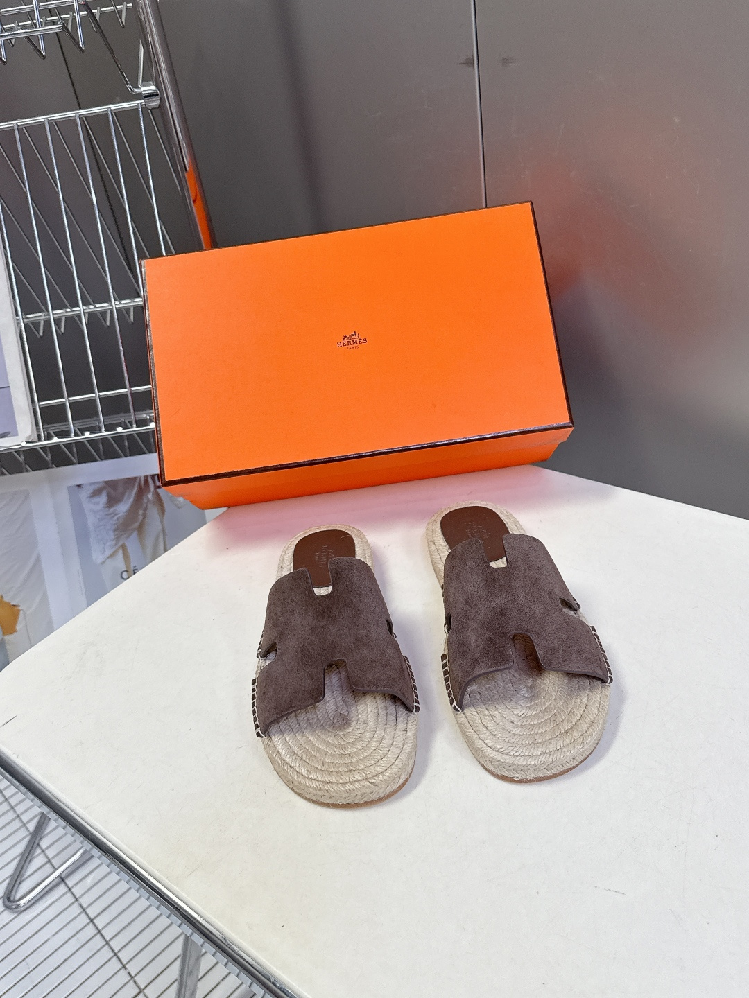 HERMES爱马仕春夏最新情侣款Antigua草编鞋 H拖鞋 超多明星网红种草 夏天必备 麂皮山羊皮草编