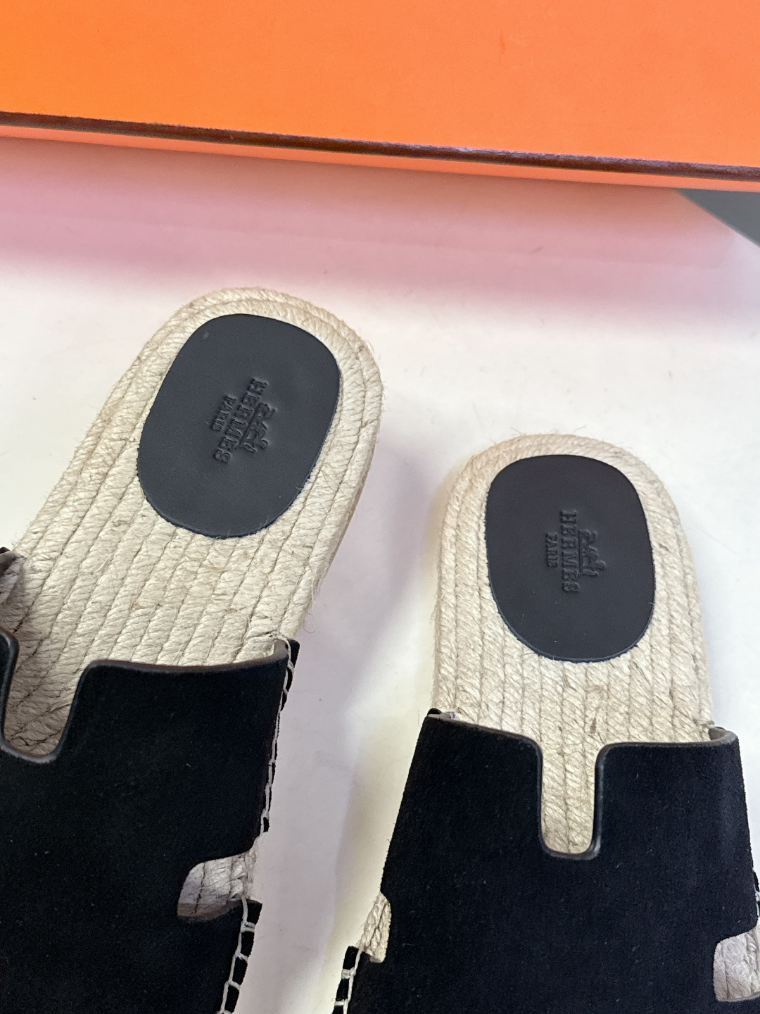 HERMES爱马仕春夏最新情侣款Antigua草编鞋 H拖鞋 超多明星网红种草 夏天必备 麂皮山羊皮草编