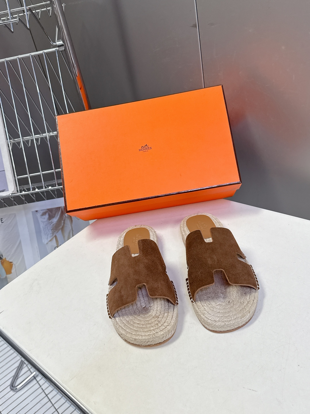 HERMES爱马仕春夏最新情侣款Antigua草编鞋 H拖鞋 超多明星网红种草 夏天必备 麂皮山羊皮草编