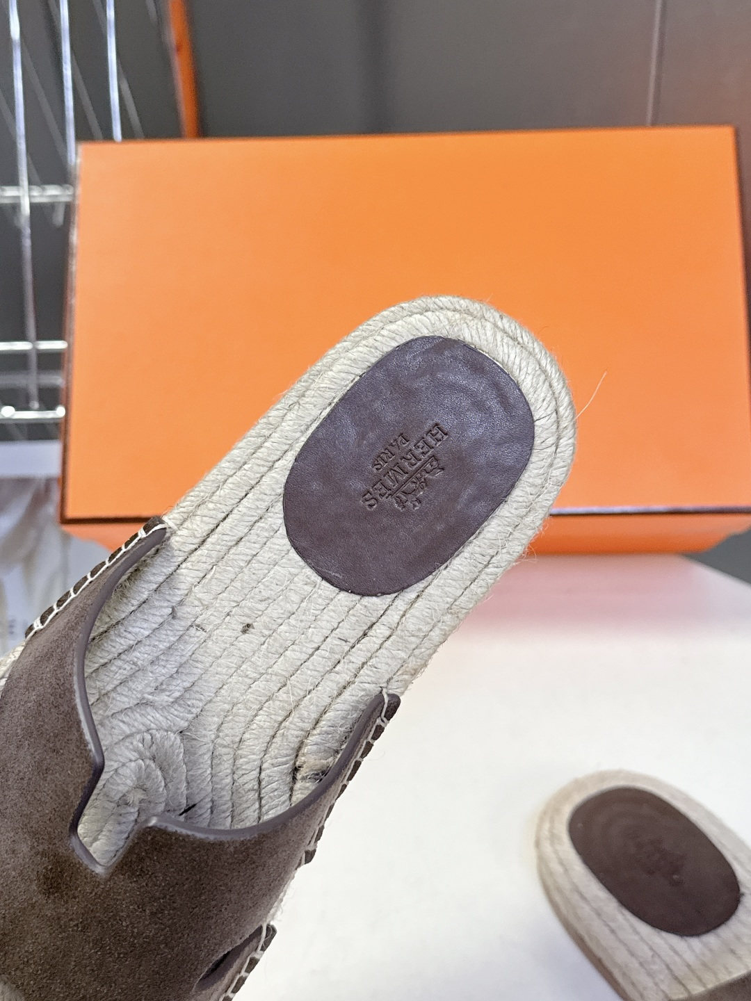 HERMES爱马仕春夏最新情侣款Antigua草编鞋 H拖鞋 超多明星网红种草 夏天必备 麂皮山羊皮草编