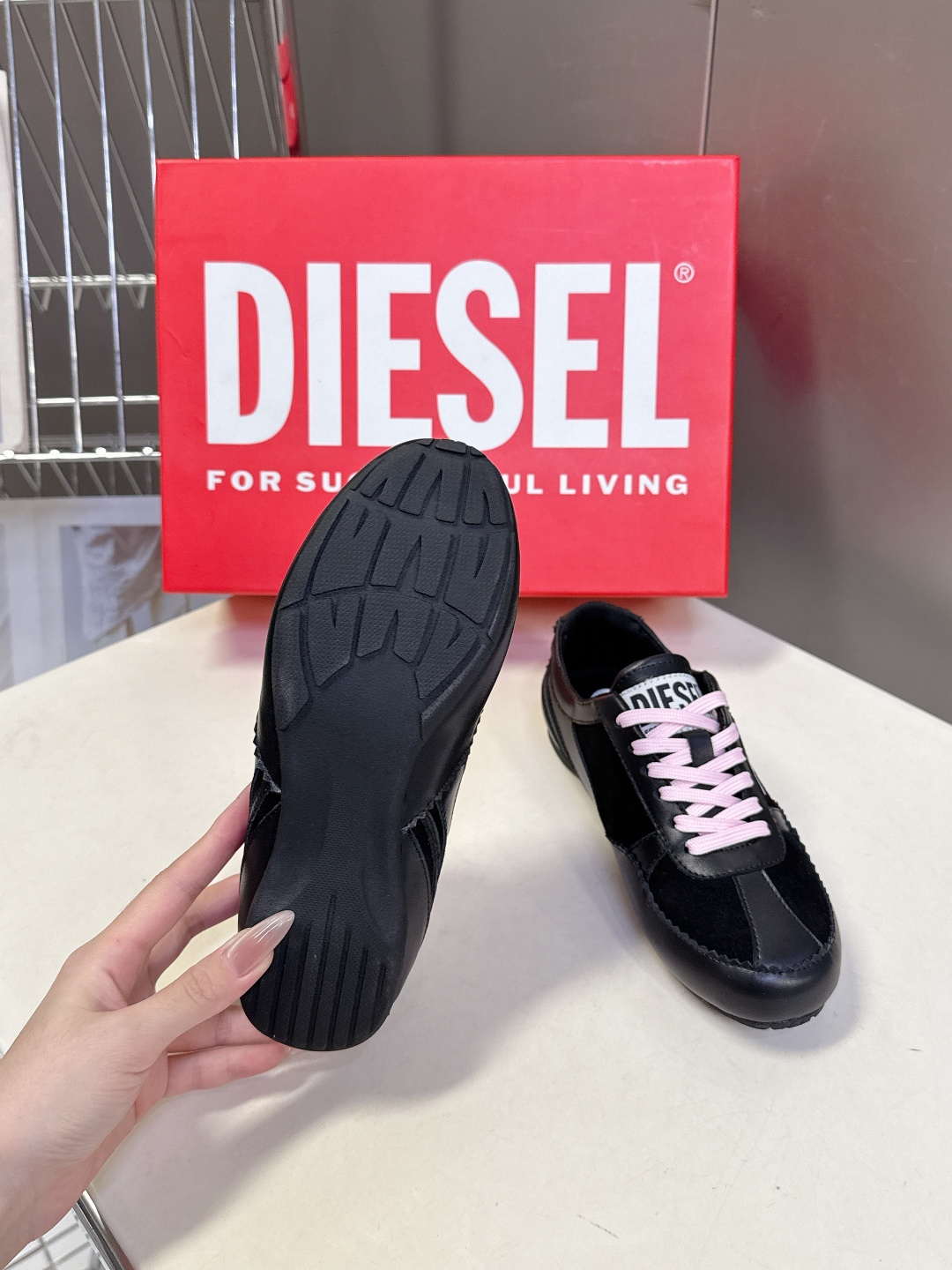 Diesel迪赛2026春夏最新款休闲鞋 德训鞋 超多明星网红种草 原版购入开发 完美复刻 今年特别火的