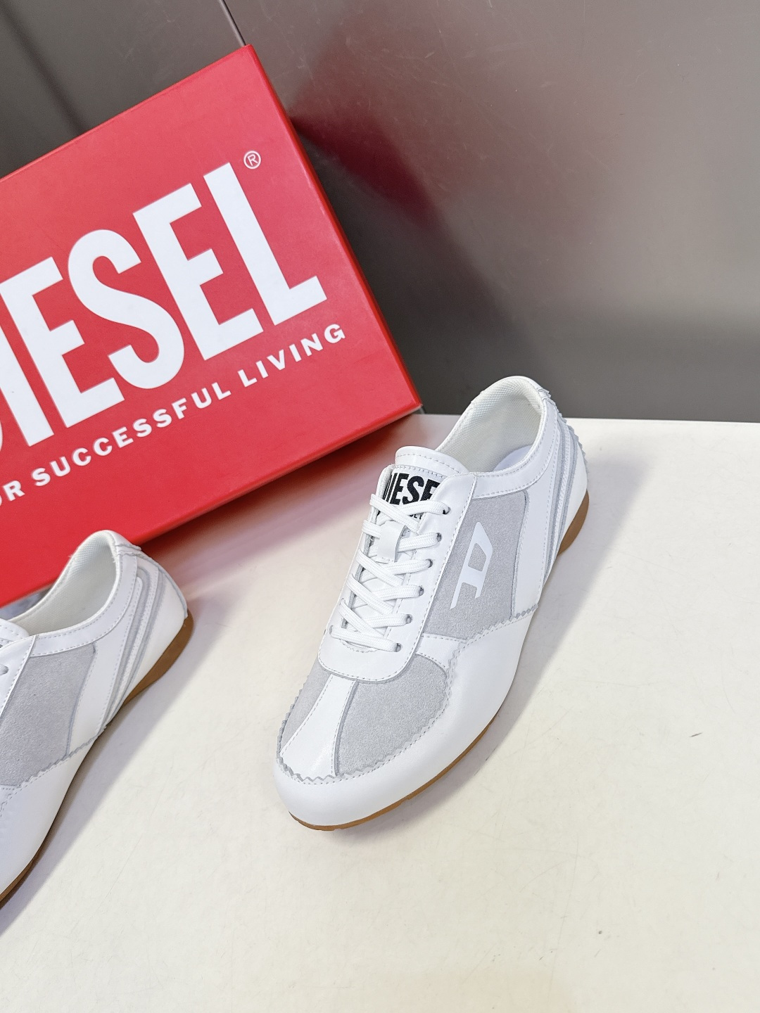Diesel迪赛2026春夏最新款休闲鞋 德训鞋 超多明星网红种草 原版购入开发 完美复刻 今年特别火的