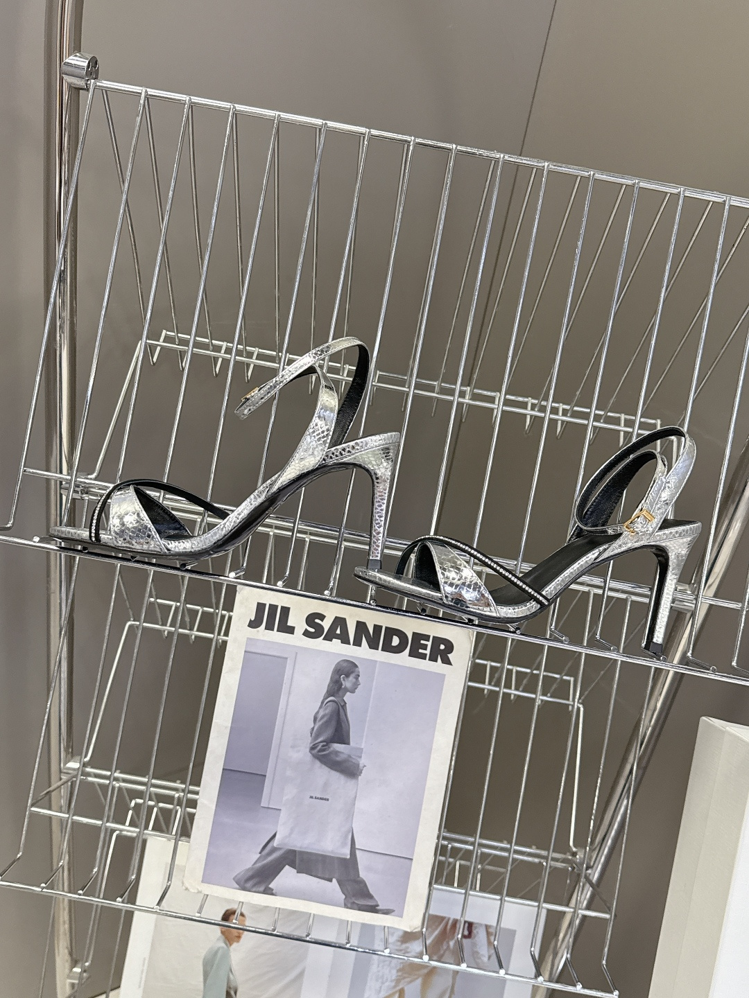 CELINE思琳2026春夏最新走秀款高跟时装鞋 超多网红时尚博主种草 高级感舒适，配女神们的半身裙 性