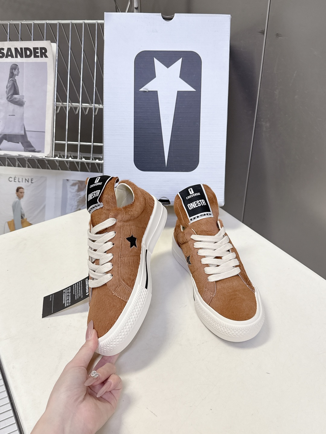 Rick Owensx Converse匡威联名款 自从14年RickOwens曾在DRKSHDW春夏系