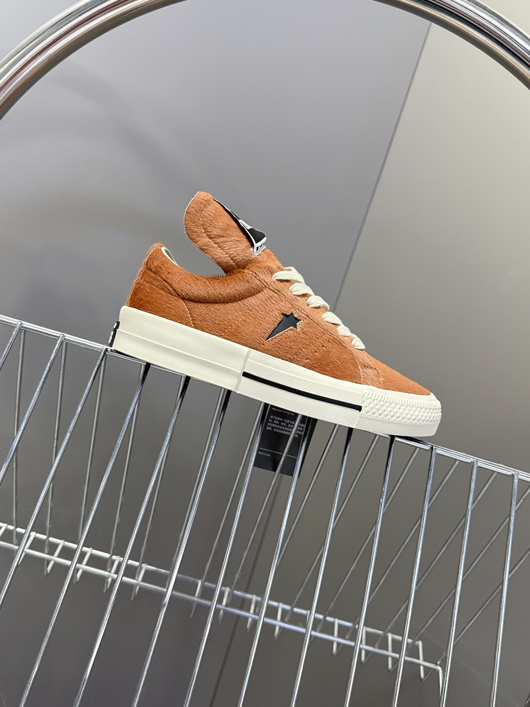 Rick Owensx Converse匡威联名款 自从14年RickOwens曾在DRKSHDW春夏系