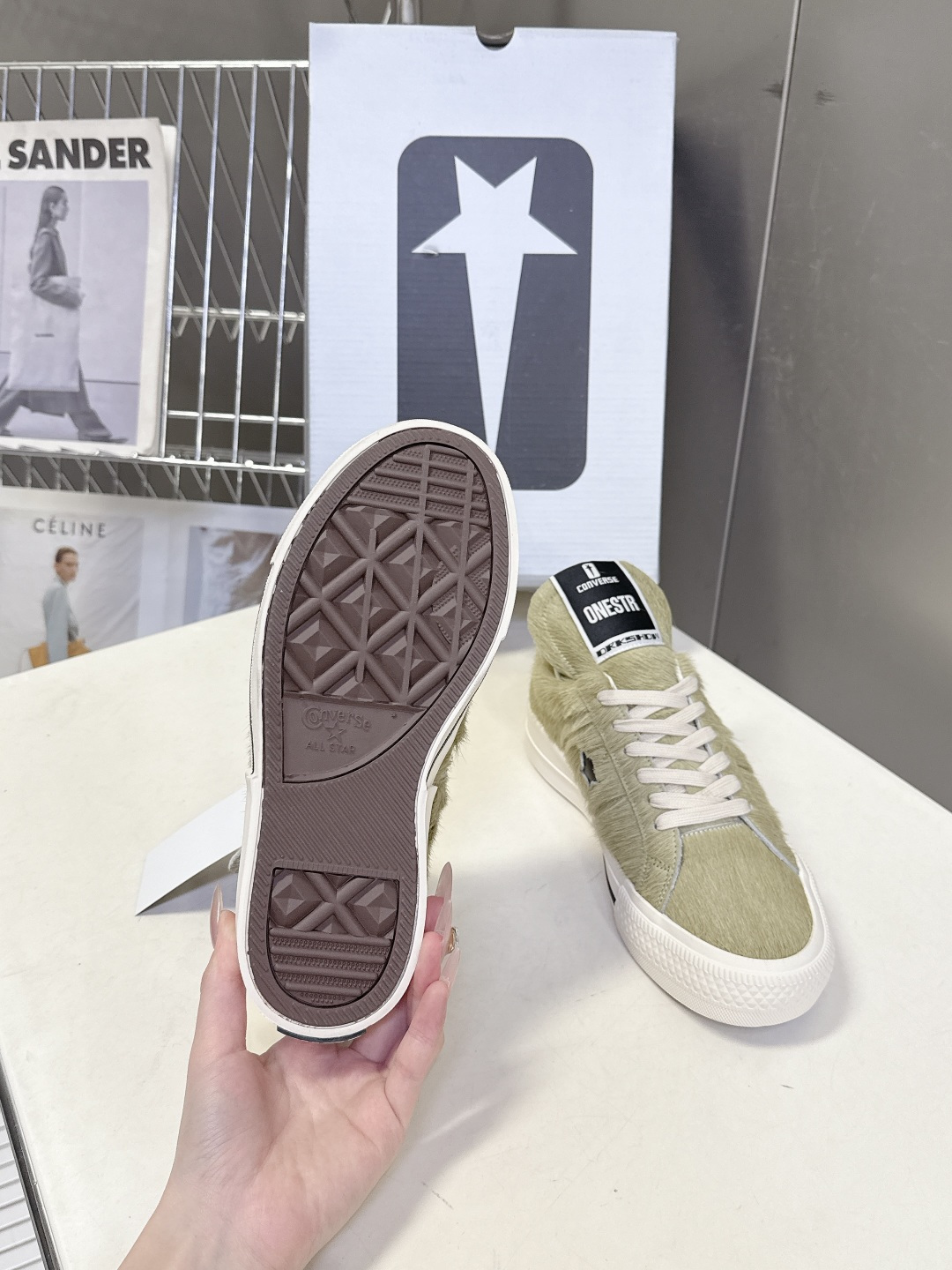 Rick Owensx Converse匡威联名款 自从14年RickOwens曾在DRKSHDW春夏系