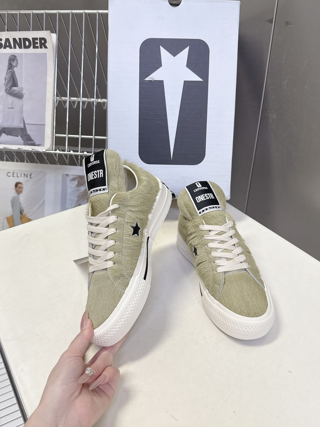 Rick Owensx Converse匡威联名款 自从14年RickOwens曾在DRKSHDW春夏系