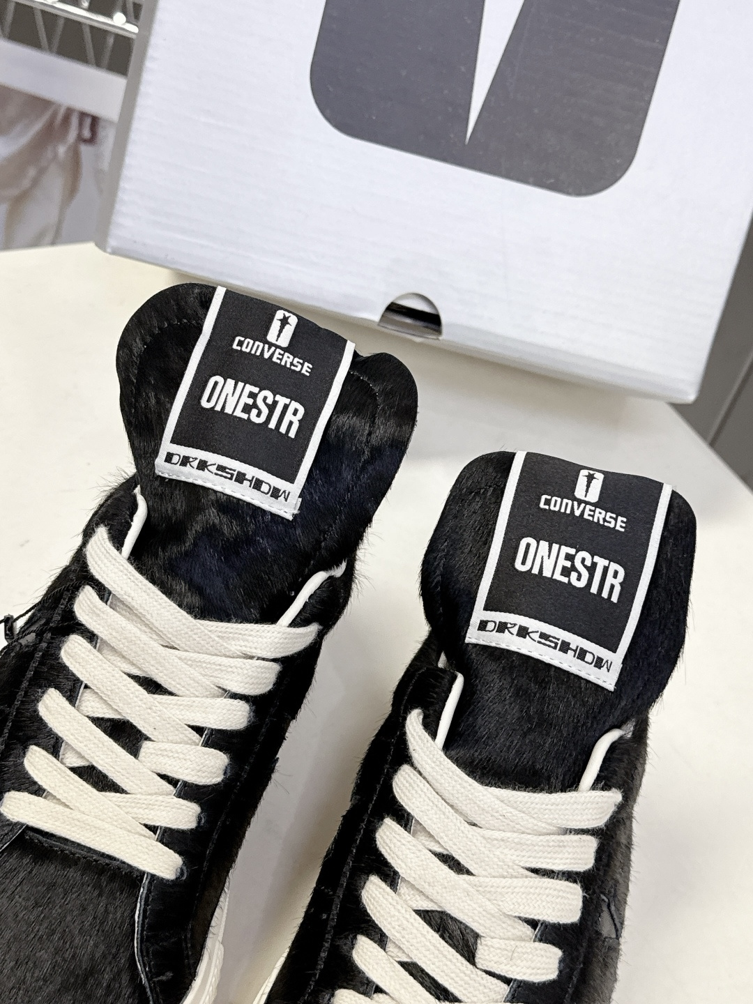 Rick Owensx Converse匡威联名款 自从14年RickOwens曾在DRKSHDW春夏系