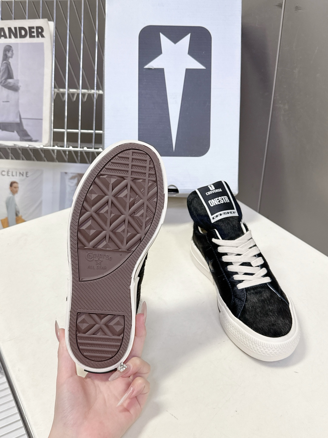 Rick Owensx Converse匡威联名款 自从14年RickOwens曾在DRKSHDW春夏系