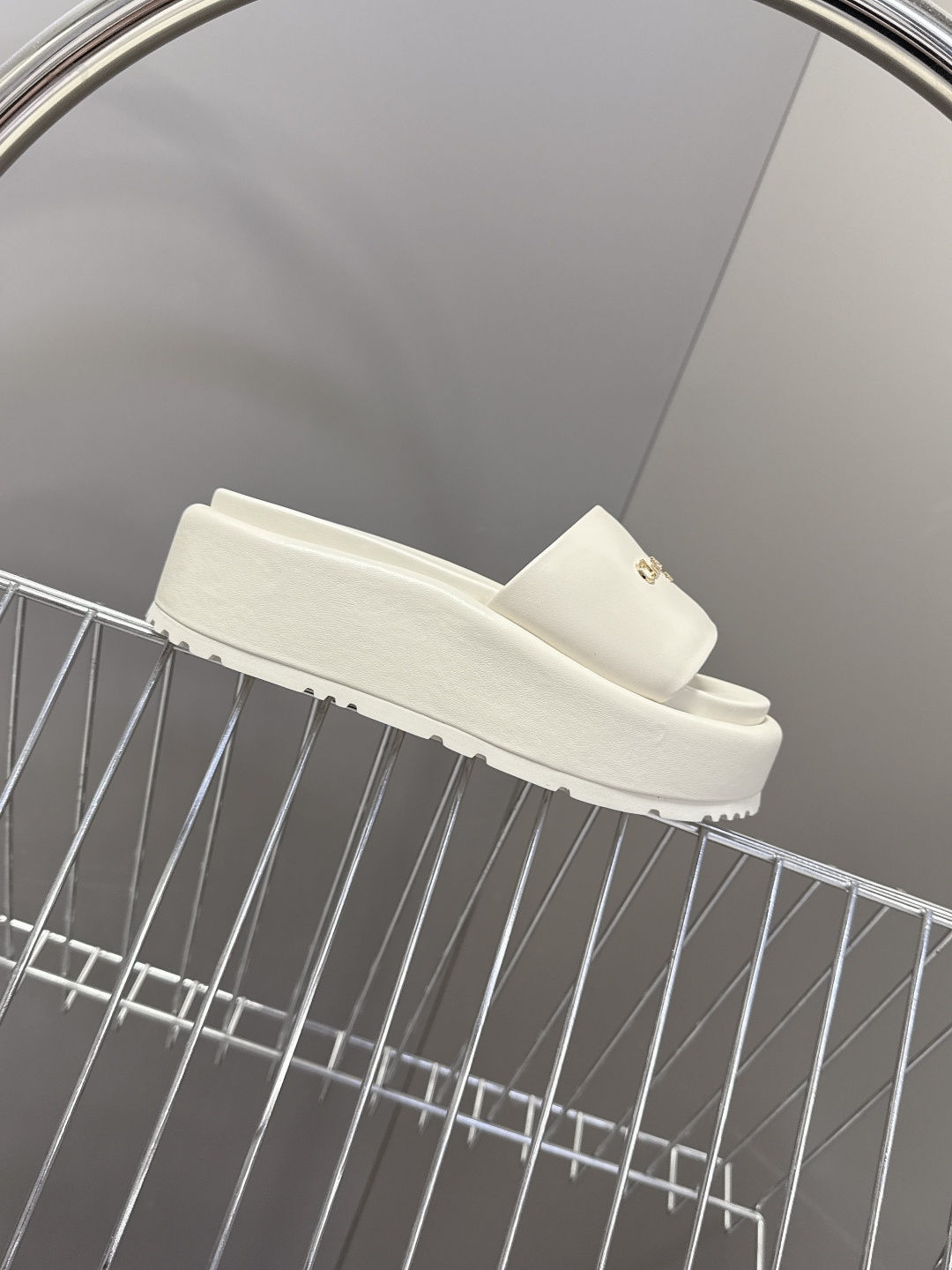 Dior迪奥2026春夏最新款厚底拖鞋 凉鞋 超多明星网红种草 进出专柜无压力 拒绝一眼假low货 夏天