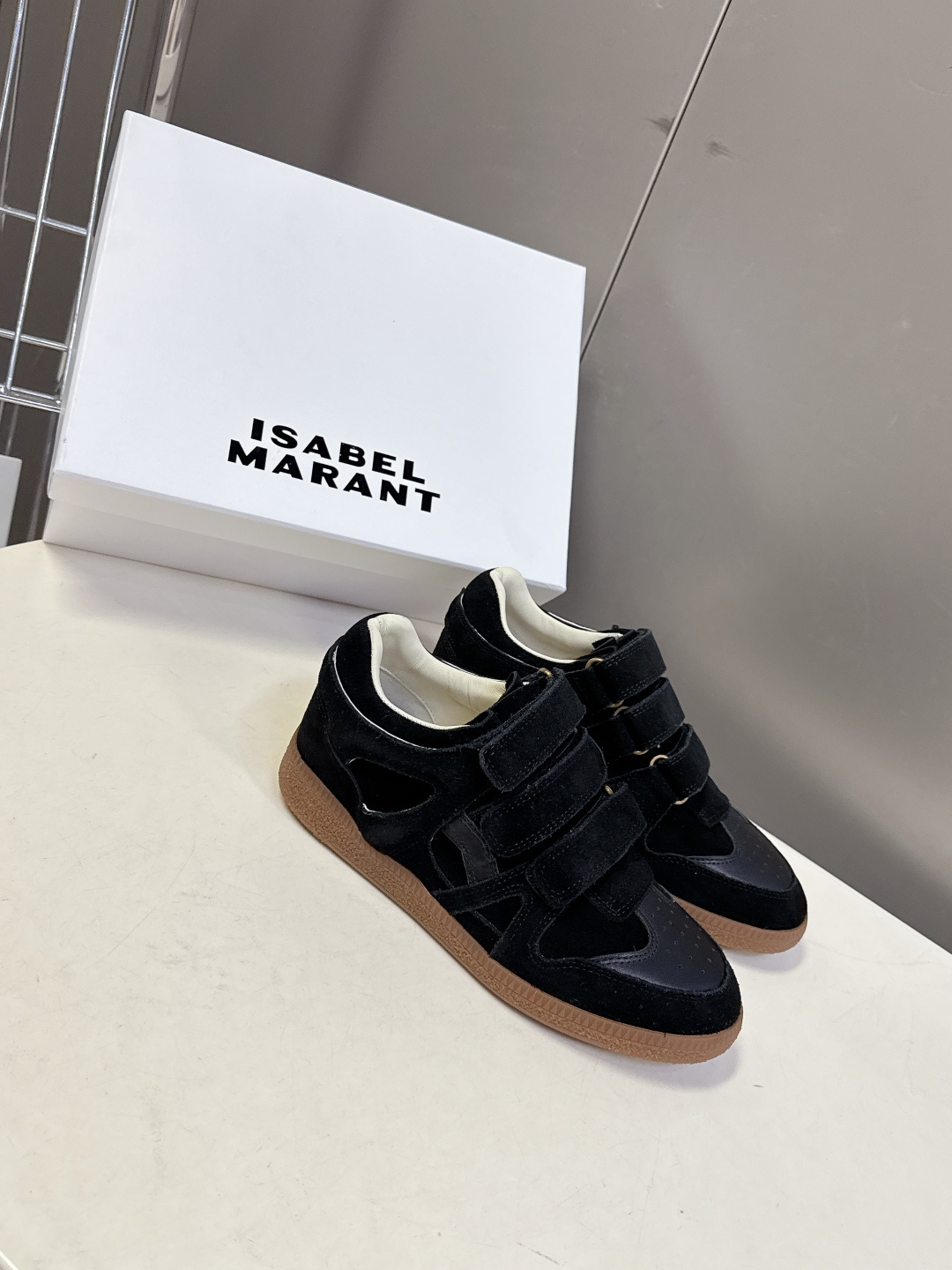 ISABEL MARANT 伊莎贝尔春夏最新款休闲鞋 德训鞋 超多明星网红博主热推款 一双简单又不失高级