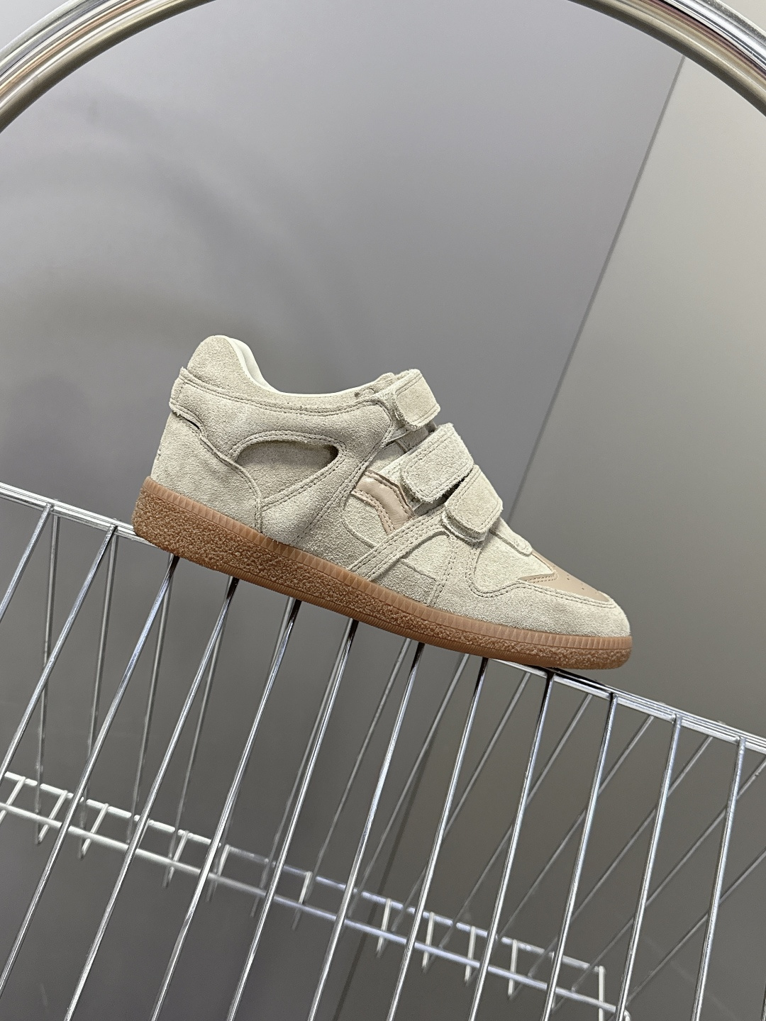 ISABEL MARANT 伊莎贝尔春夏最新款休闲鞋 德训鞋 超多明星网红博主热推款 一双简单又不失高级