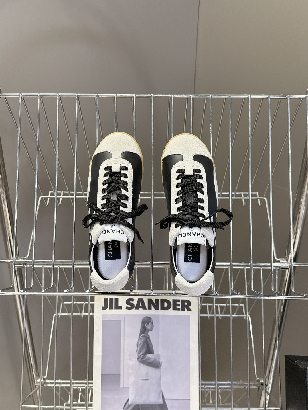 CHANEL香奈儿26P最新春夏款休闲鞋 德训鞋 超多明星时尚博主种草 专柜断货王 一鞋难求 这季新款简