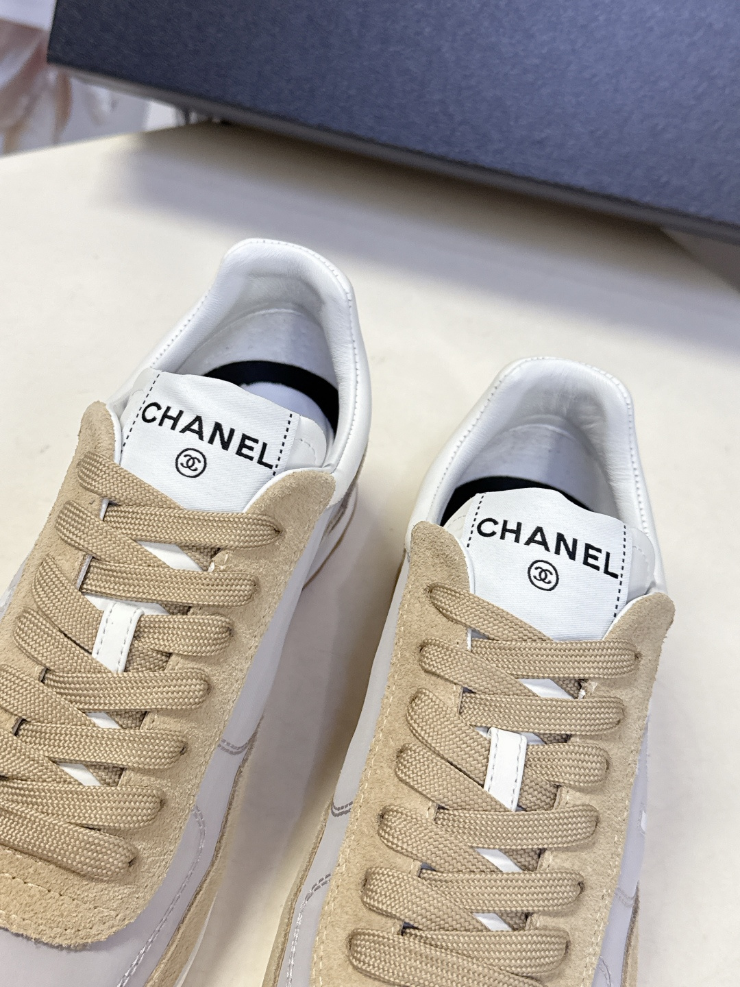 CHANEL香奈儿26P最新春夏款休闲鞋 运动鞋 超多明星时尚博主种草 专柜断货王 一鞋难求 这季新款简