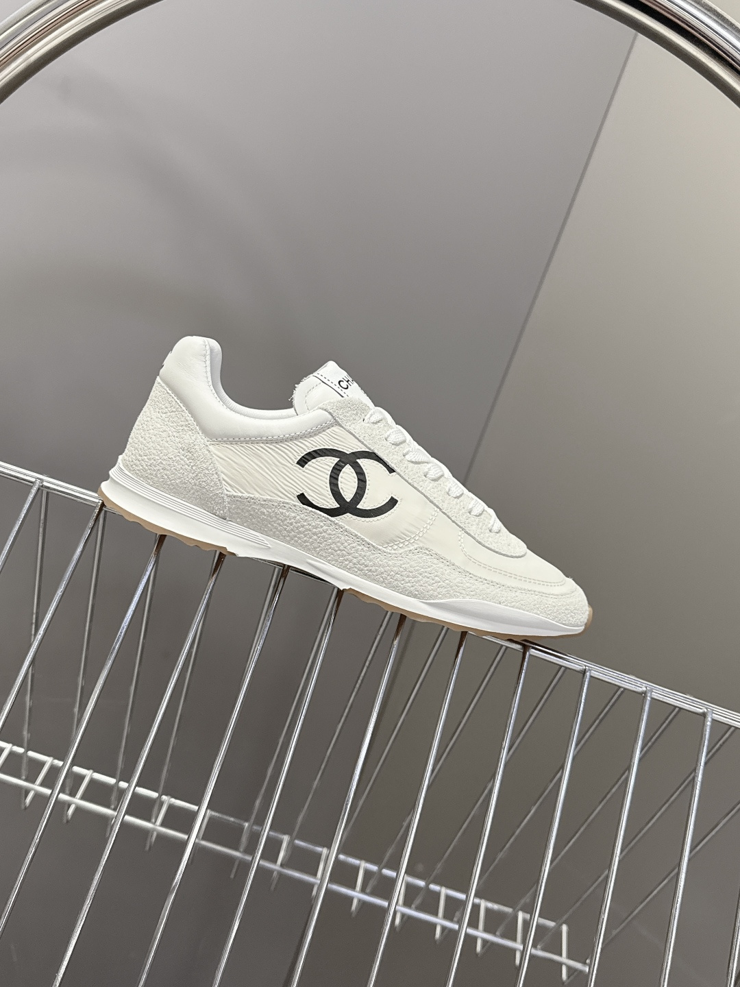 CHANEL香奈儿26P最新春夏款休闲鞋 运动鞋 超多明星时尚博主种草 专柜断货王 一鞋难求 这季新款简