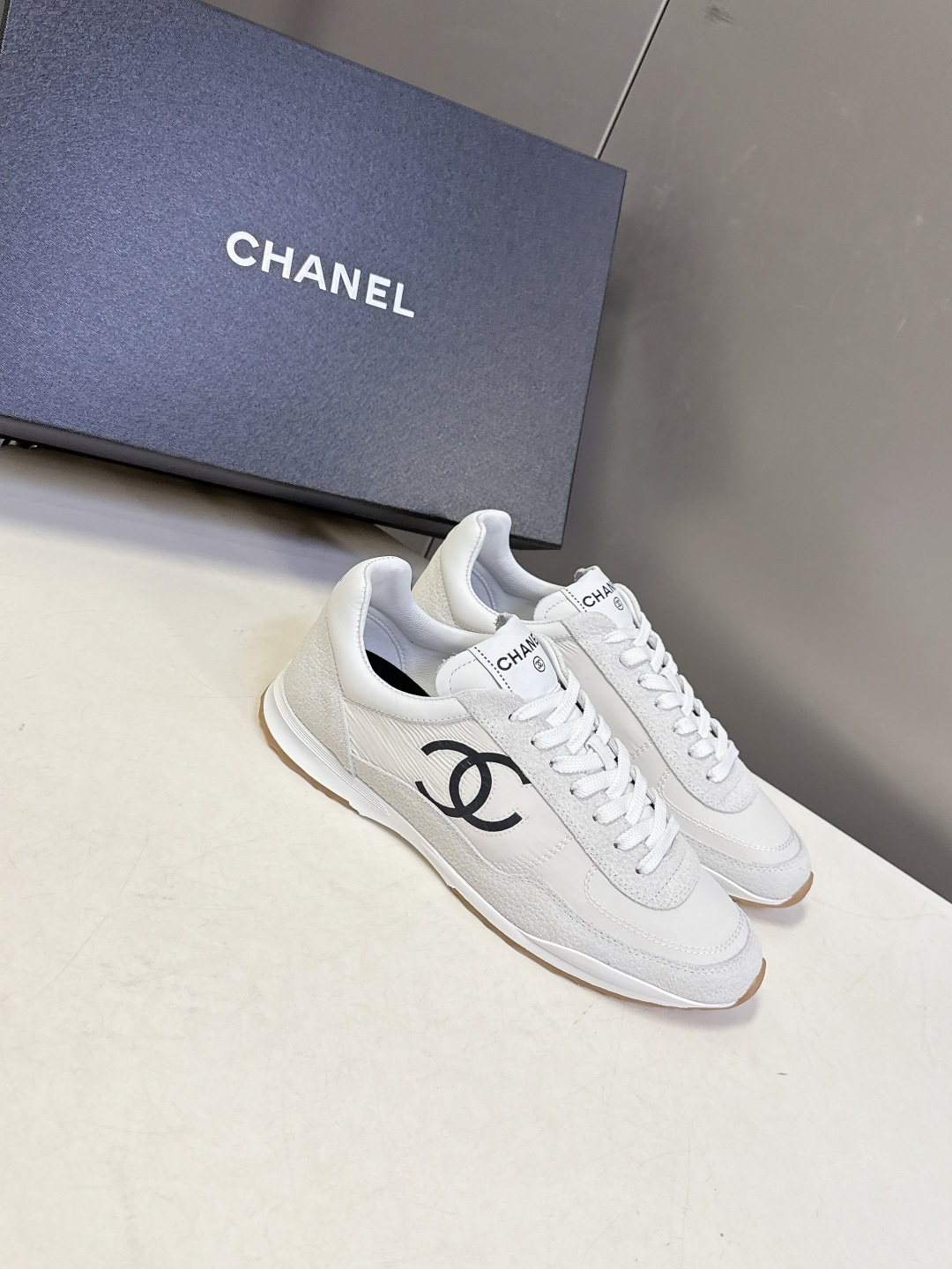 CHANEL香奈儿26P最新春夏款休闲鞋 运动鞋 超多明星时尚博主种草 专柜断货王 一鞋难求 这季新款简