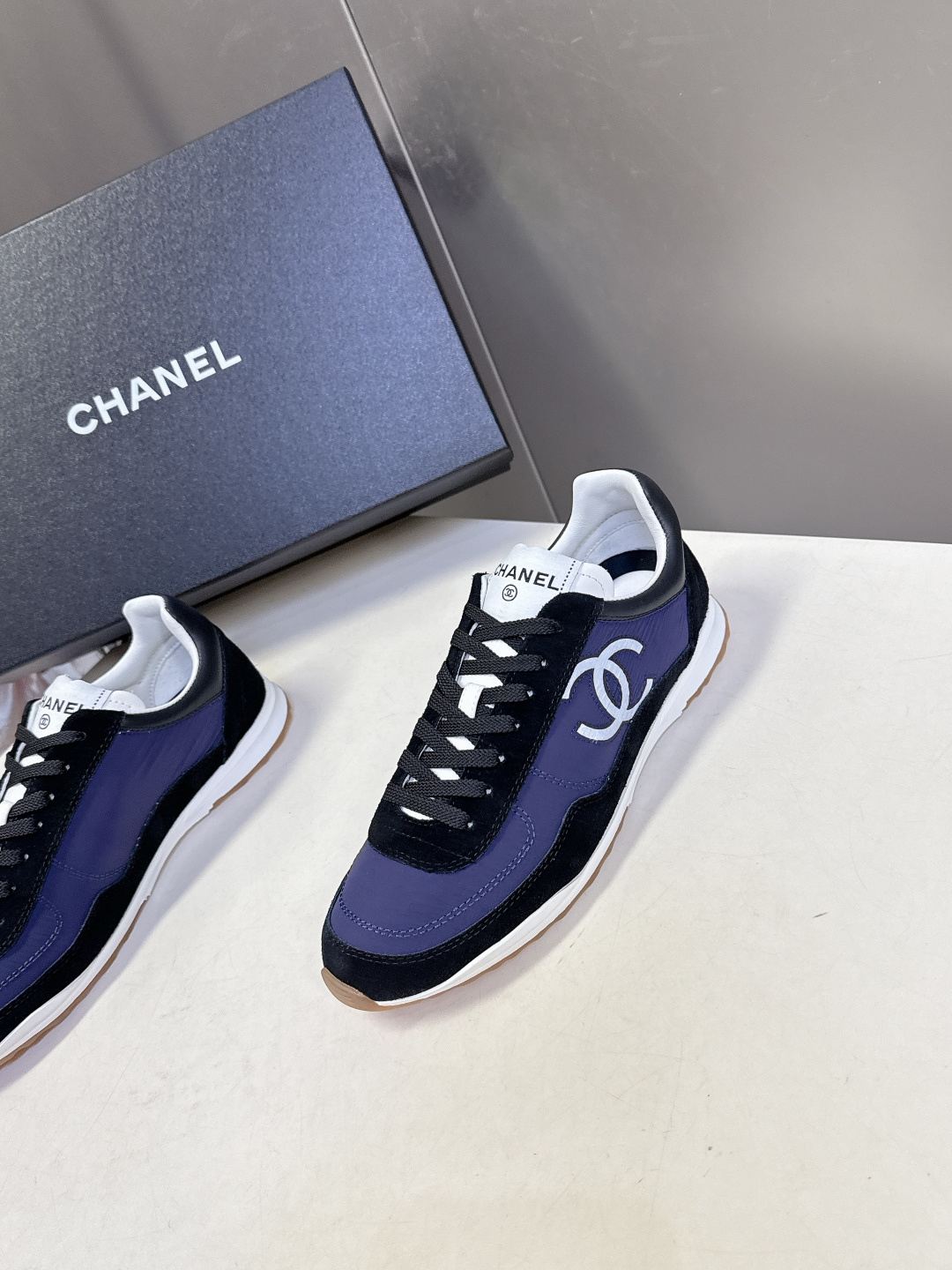 CHANEL香奈儿26P最新春夏款休闲鞋 运动鞋 超多明星时尚博主种草 专柜断货王 一鞋难求 这季新款简
