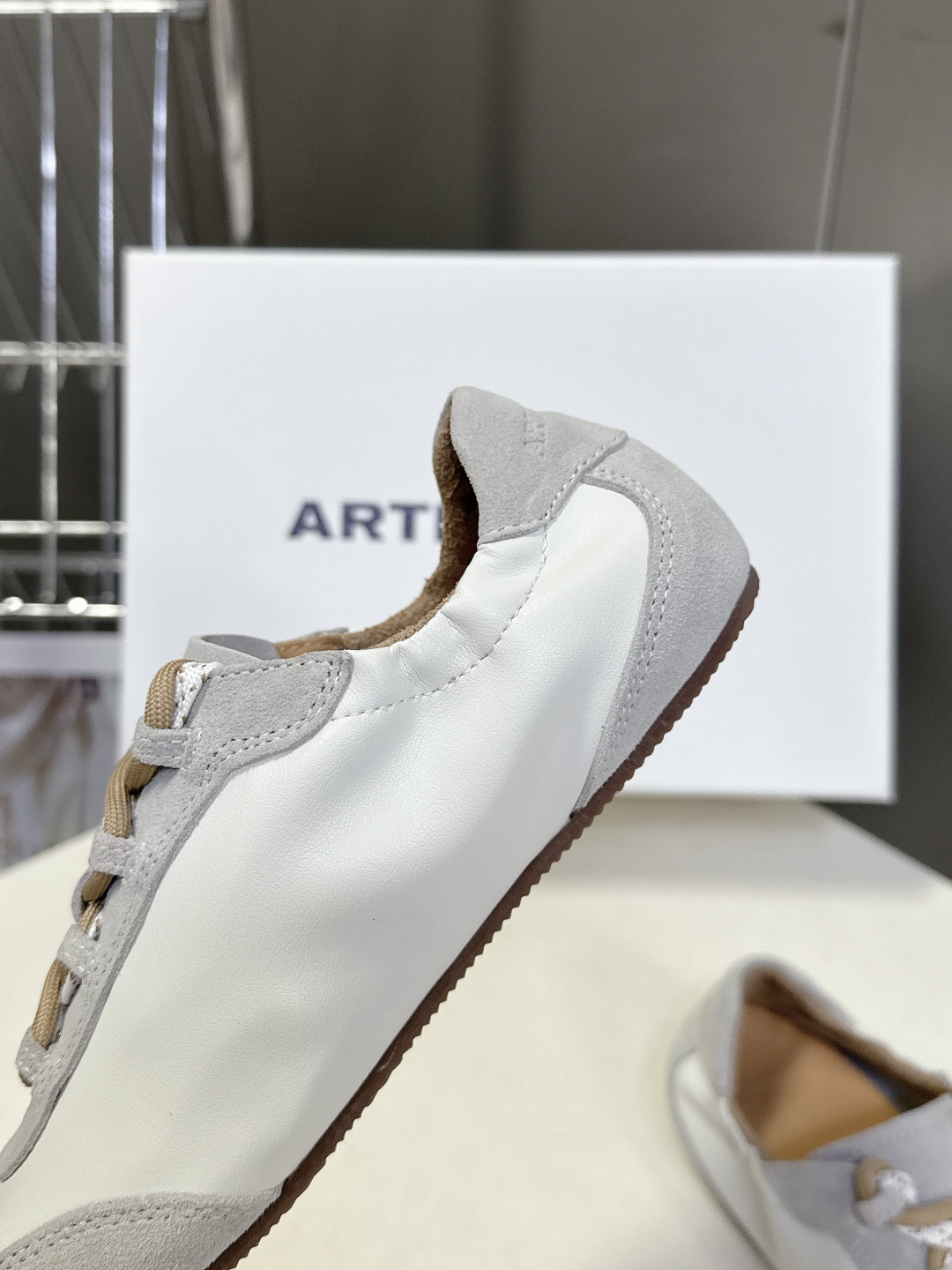 ARTICLE NO.2026春夏最新款休闲鞋 德训鞋 超多明星网红种草 给经典换种更轻盈的氛围 舒适薄