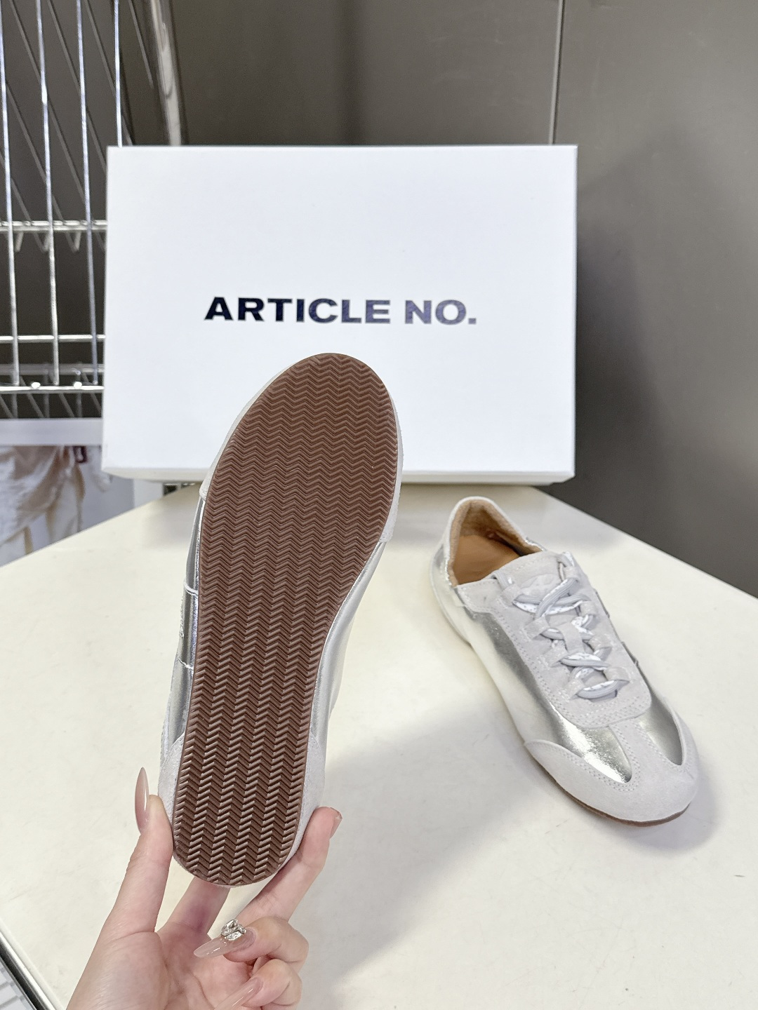 ARTICLE NO.2026春夏最新款休闲鞋 德训鞋 超多明星网红种草 给经典换种更轻盈的氛围 舒适薄