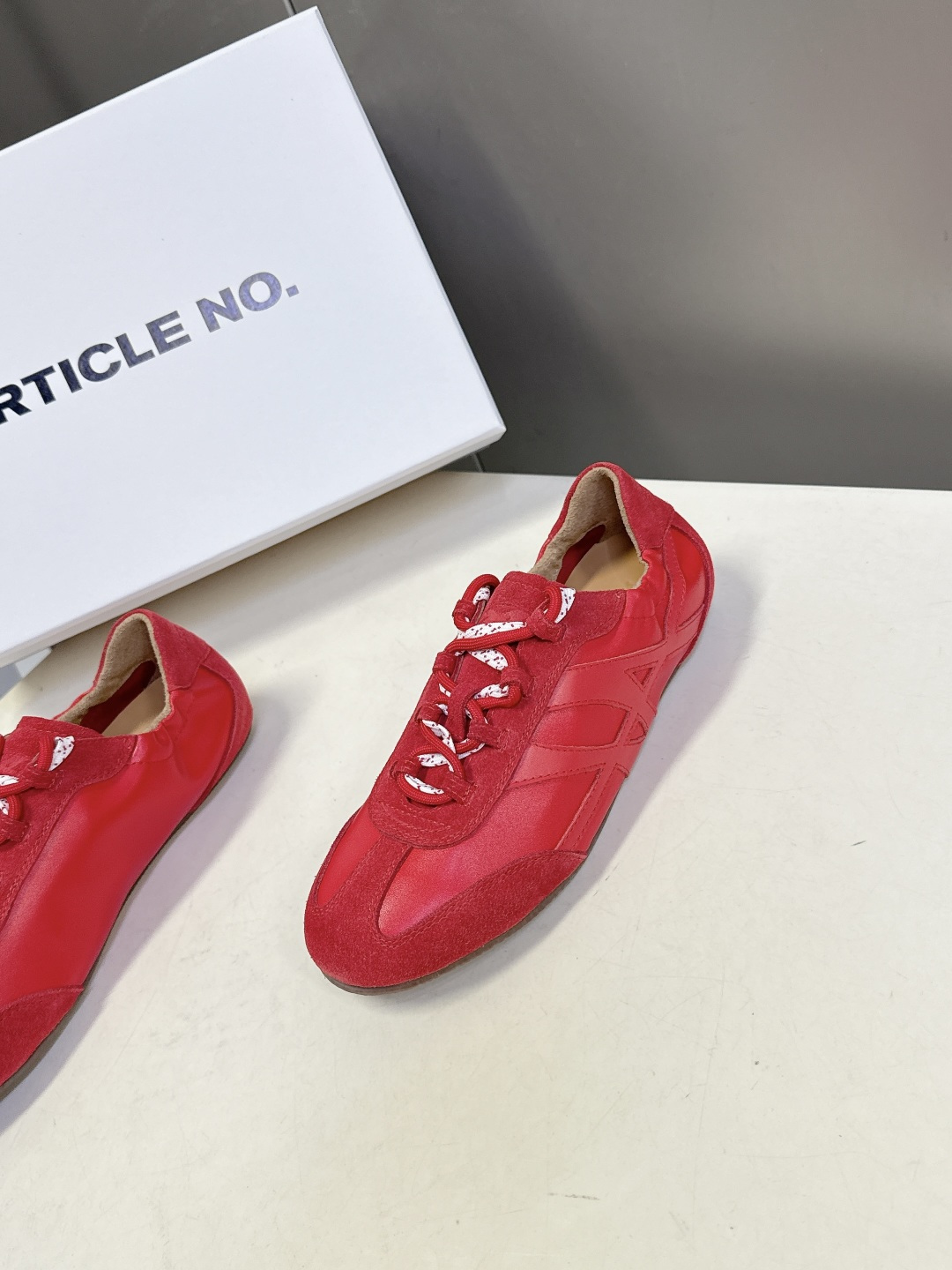 ARTICLE NO.2026春夏最新款休闲鞋 德训鞋 超多明星网红种草 给经典换种更轻盈的氛围 舒适薄