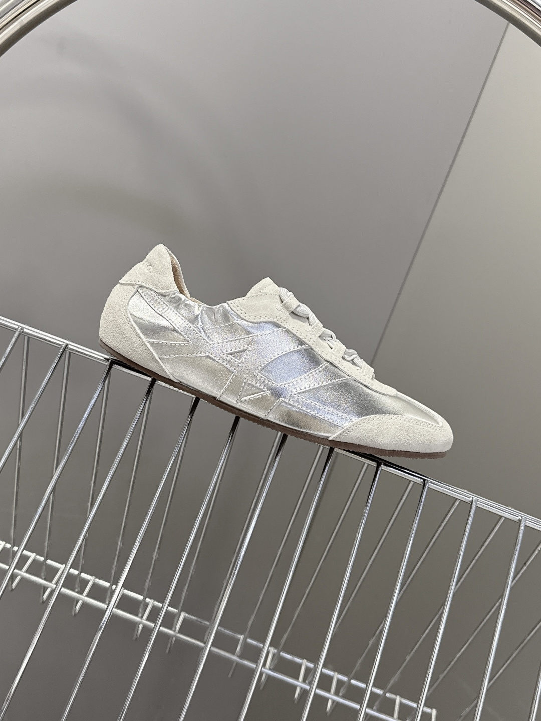 ARTICLE NO.2026春夏最新款休闲鞋 德训鞋 超多明星网红种草 给经典换种更轻盈的氛围 舒适薄