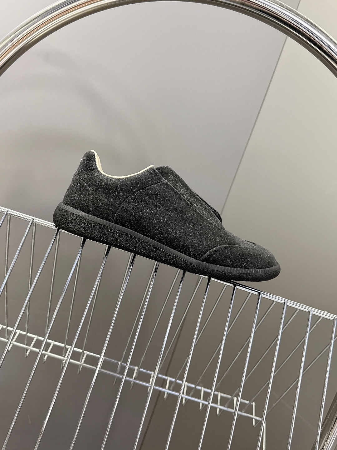 Martin Margiela马吉拉纯Future情侣款 运动鞋 还记得这双引领高端运动鞋潮流的Futu