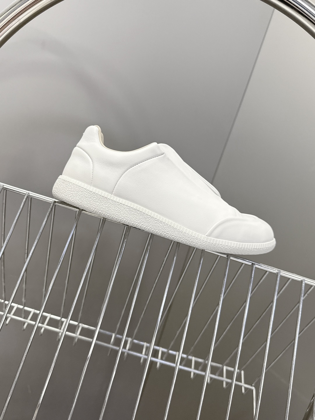 Martin Margiela马吉拉纯Future情侣款 运动鞋 还记得这双引领高端运动鞋潮流的Futu