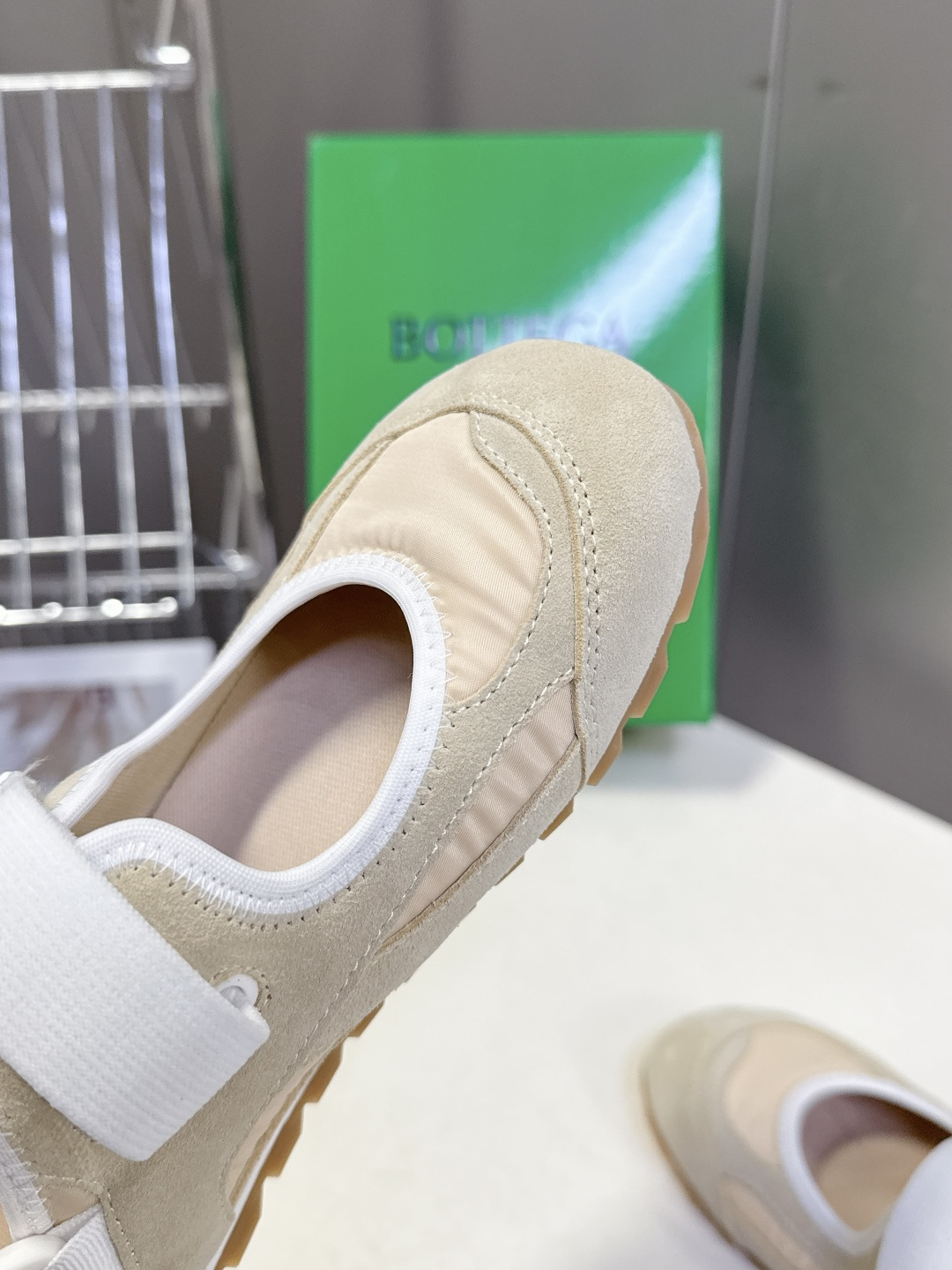 Bottega Veneta Orbit Flash2026春夏新款 玛丽珍 休闲鞋 运动鞋​​ 超多明