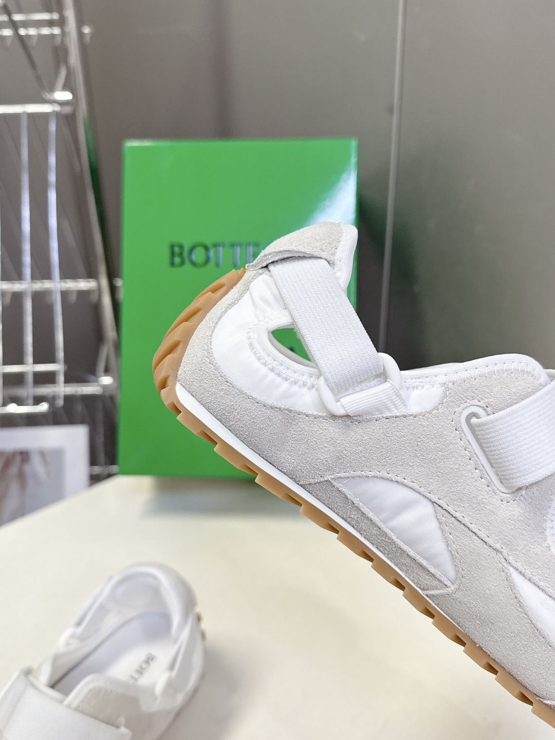 Bottega Veneta Orbit Flash2026春夏新款 玛丽珍 休闲鞋 运动鞋​​ 超多明