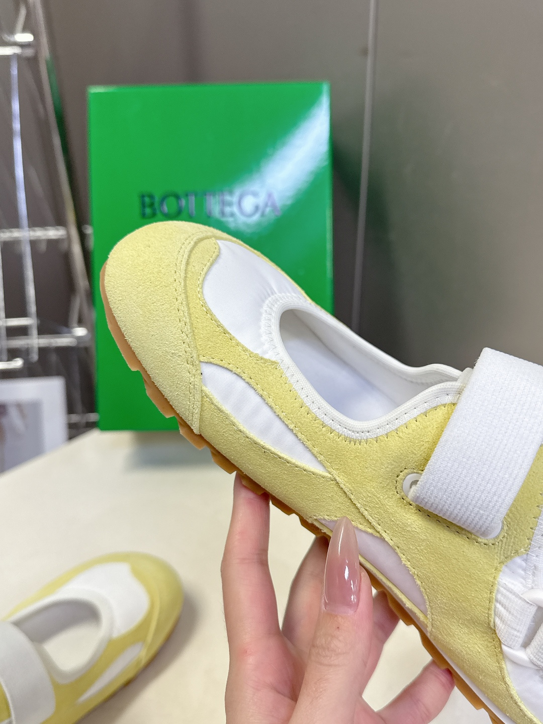 Bottega Veneta Orbit Flash2026春夏新款 玛丽珍 休闲鞋 运动鞋​​ 超多明