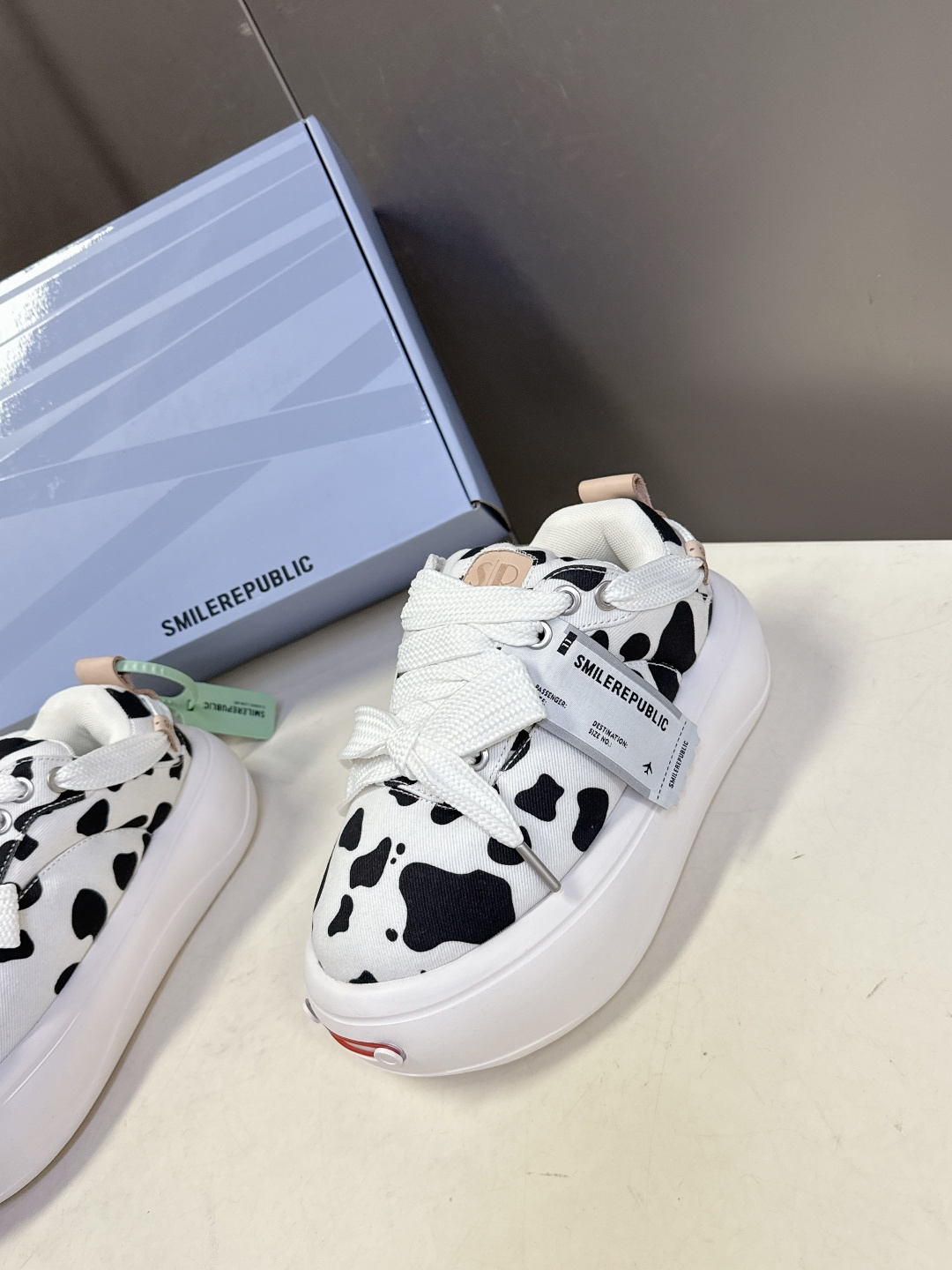 smilerpublic小众品牌2026春夏最新款开口笑情侣款面包鞋 超多明星网红种草 软软的厚底憨憨的
