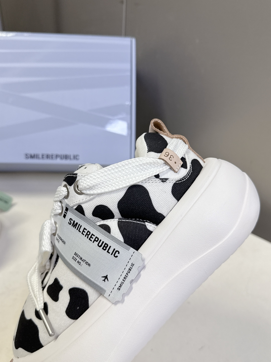 smilerpublic小众品牌2026春夏最新款开口笑情侣款面包鞋 超多明星网红种草 软软的厚底憨憨的