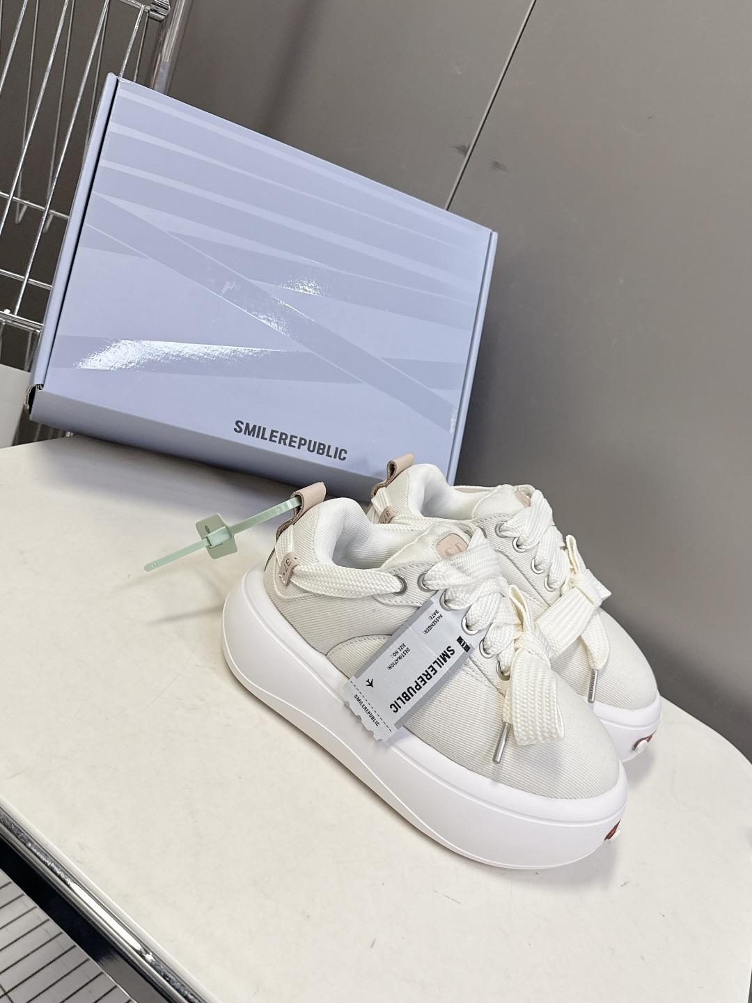 smilerpublic小众品牌2026春夏最新款开口笑情侣款面包鞋 超多明星网红种草 软软的厚底憨憨的