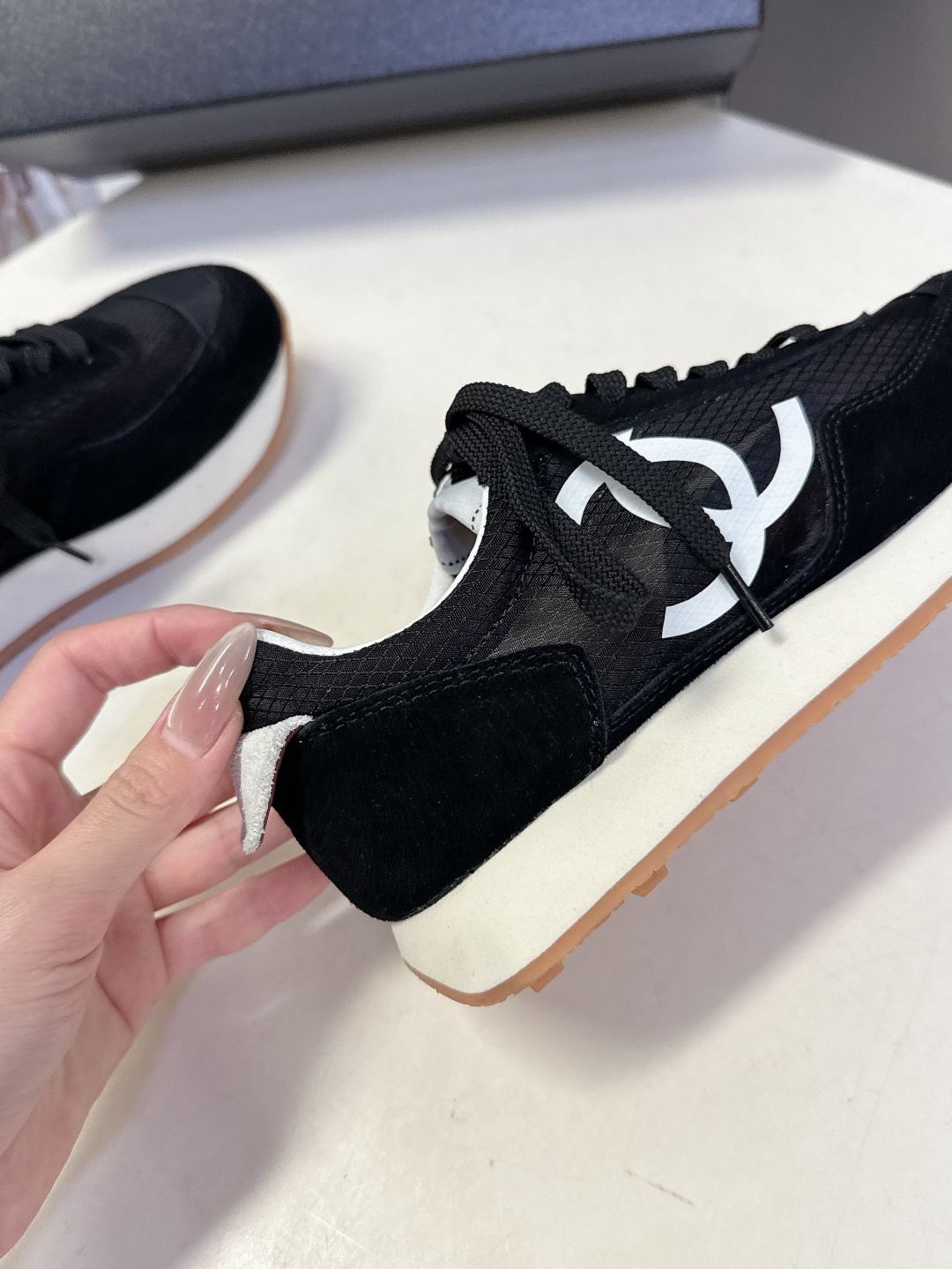 CHANEL香奈儿26P最新春夏款休闲鞋 运动鞋 超多明星时尚博主种草 专柜断货王 一鞋难求 这季新款简