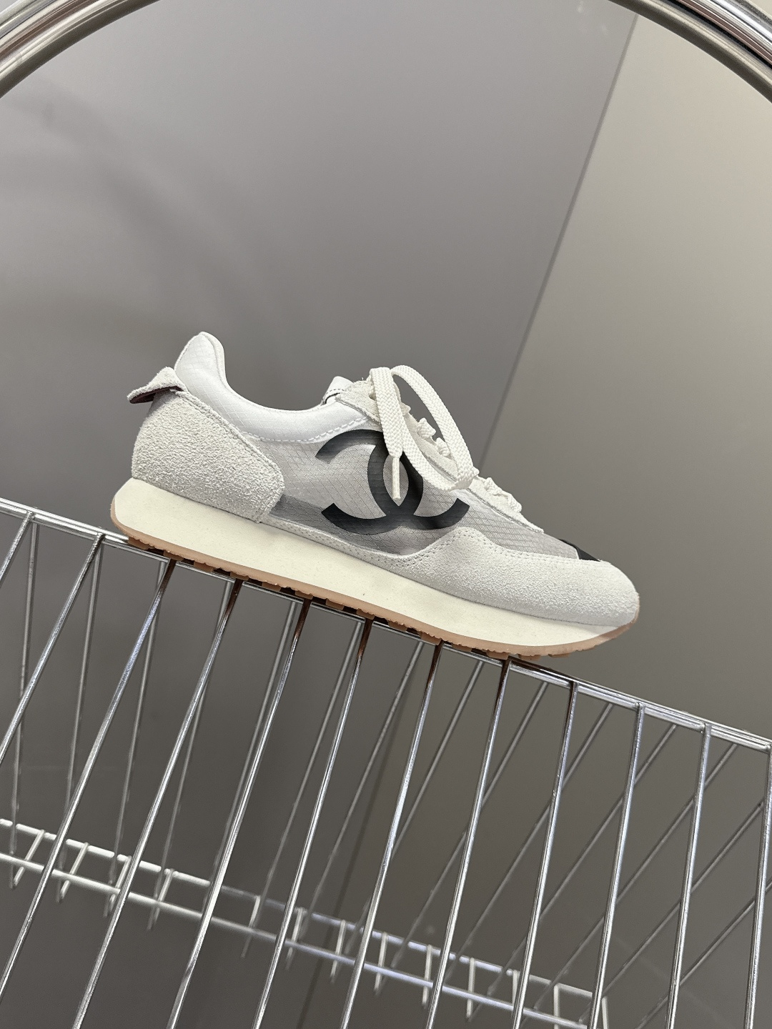 CHANEL香奈儿26P最新春夏款休闲鞋 运动鞋 超多明星时尚博主种草 专柜断货王 一鞋难求 这季新款简