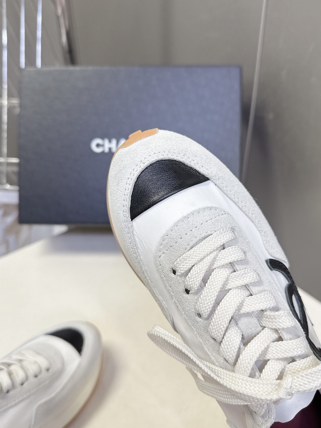 CHANEL香奈儿26P最新春夏款休闲鞋 运动鞋 超多明星时尚博主种草 专柜断货王 一鞋难求 这季新款简
