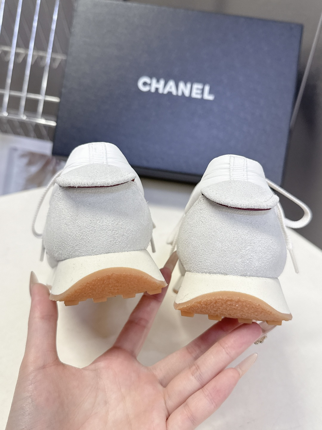 CHANEL香奈儿26P最新春夏款休闲鞋 运动鞋 超多明星时尚博主种草 专柜断货王 一鞋难求 这季新款简