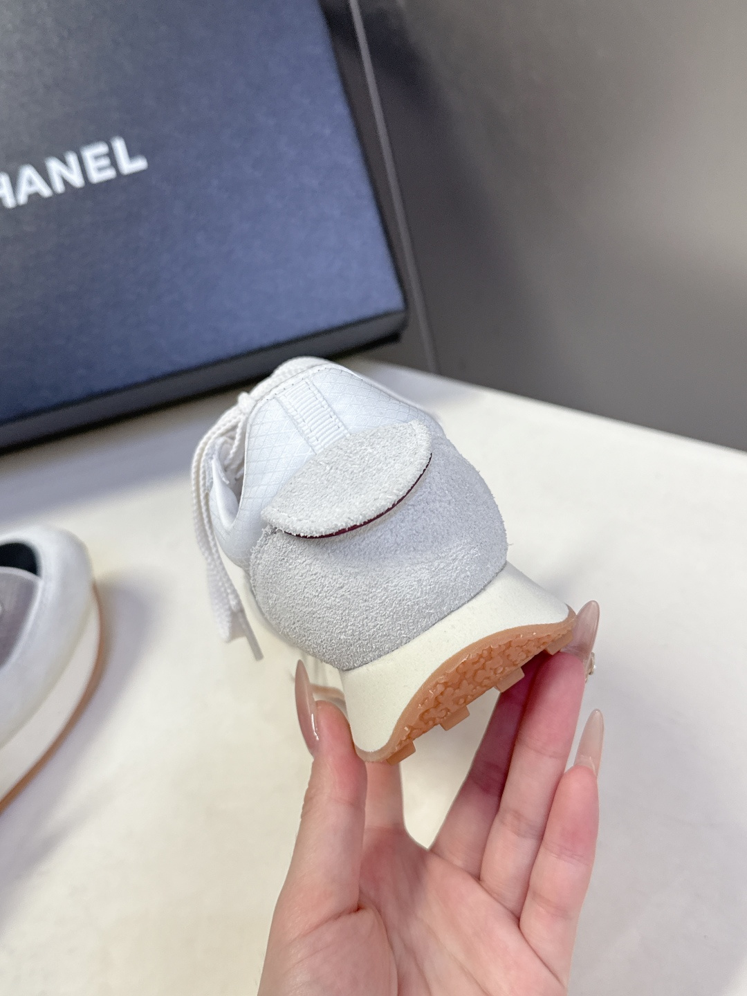 CHANEL香奈儿26P最新春夏款休闲鞋 运动鞋 超多明星时尚博主种草 专柜断货王 一鞋难求 这季新款简