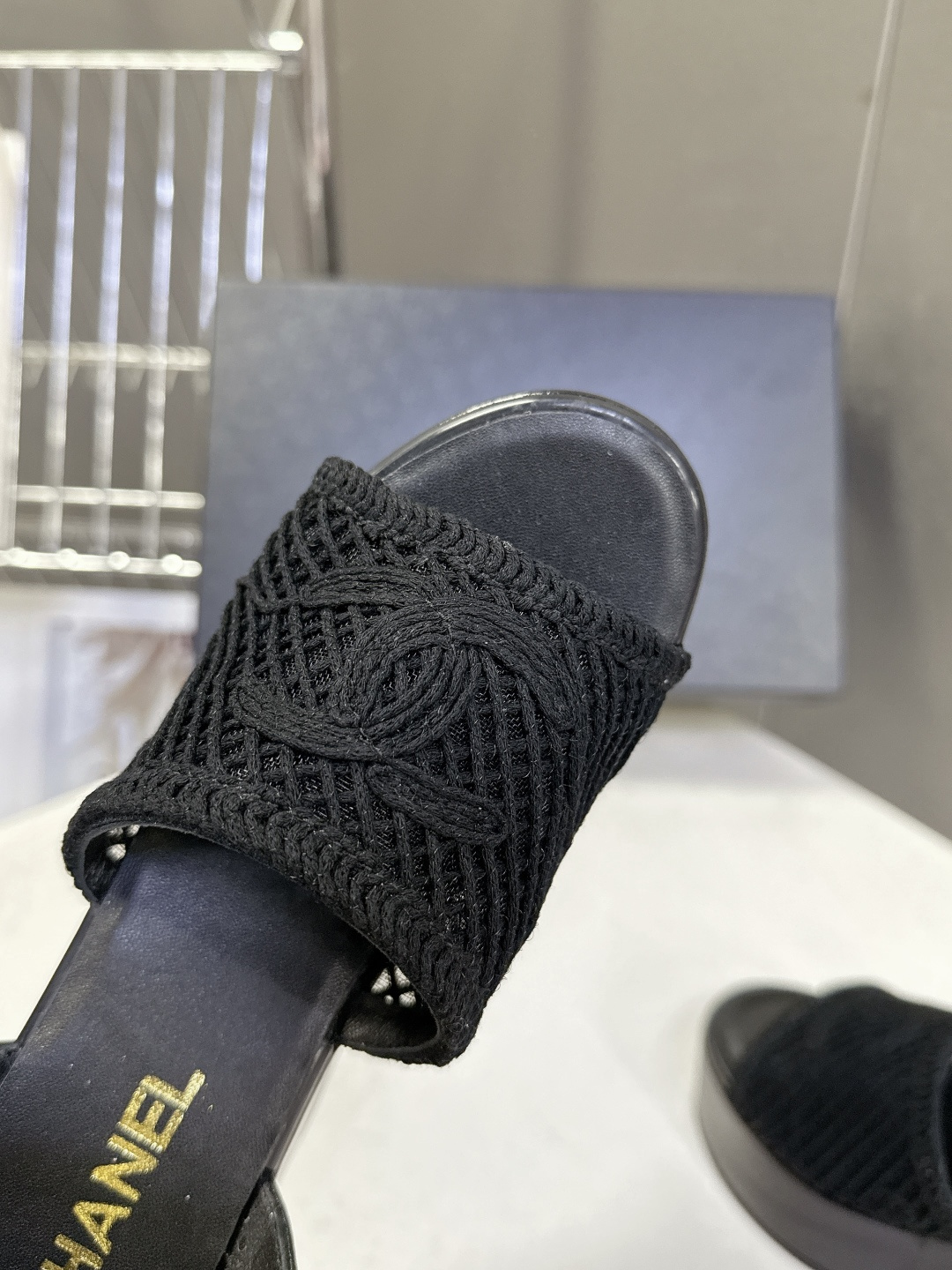 CHANEL香奈儿春夏最新走秀款厚底凉鞋小红书力推款 超多明星网红种草 怎么搭配都好看 时髦精必备 香奈