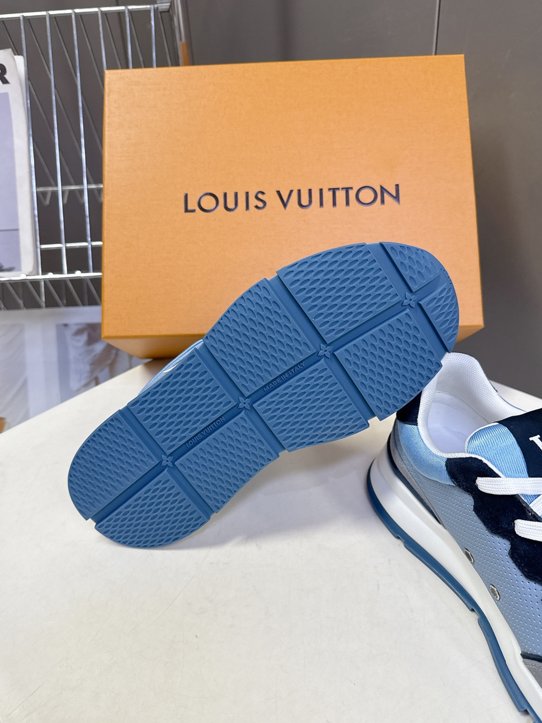 LOUIS VUITTON路易威登春夏最新款运动鞋 原版一致专柜主打最新款休闲鞋 硬货上新 代购级别！高