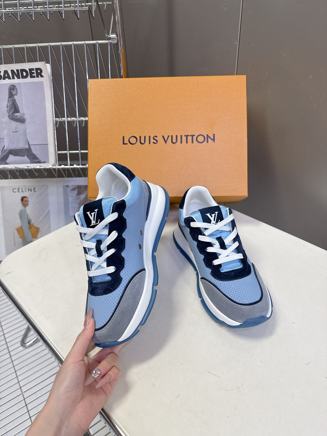 LOUIS VUITTON路易威登春夏最新款运动鞋 原版一致专柜主打最新款休闲鞋 硬货上新 代购级别！高