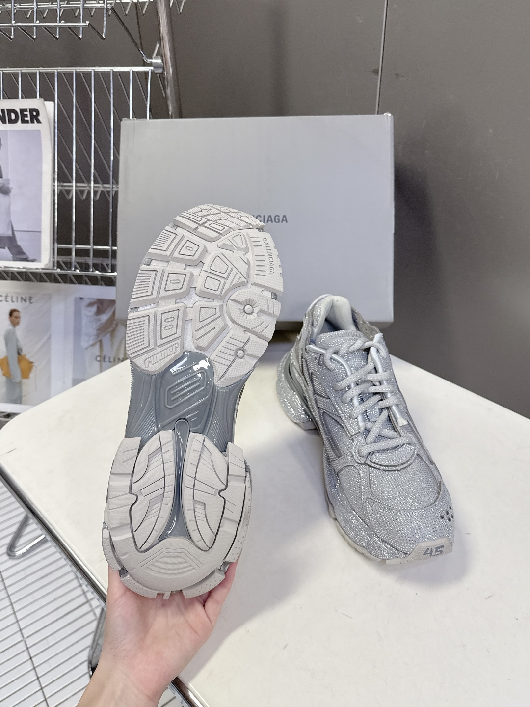 Balenciaga Balenciaga巴黎世家runner最新 水钻运动鞋